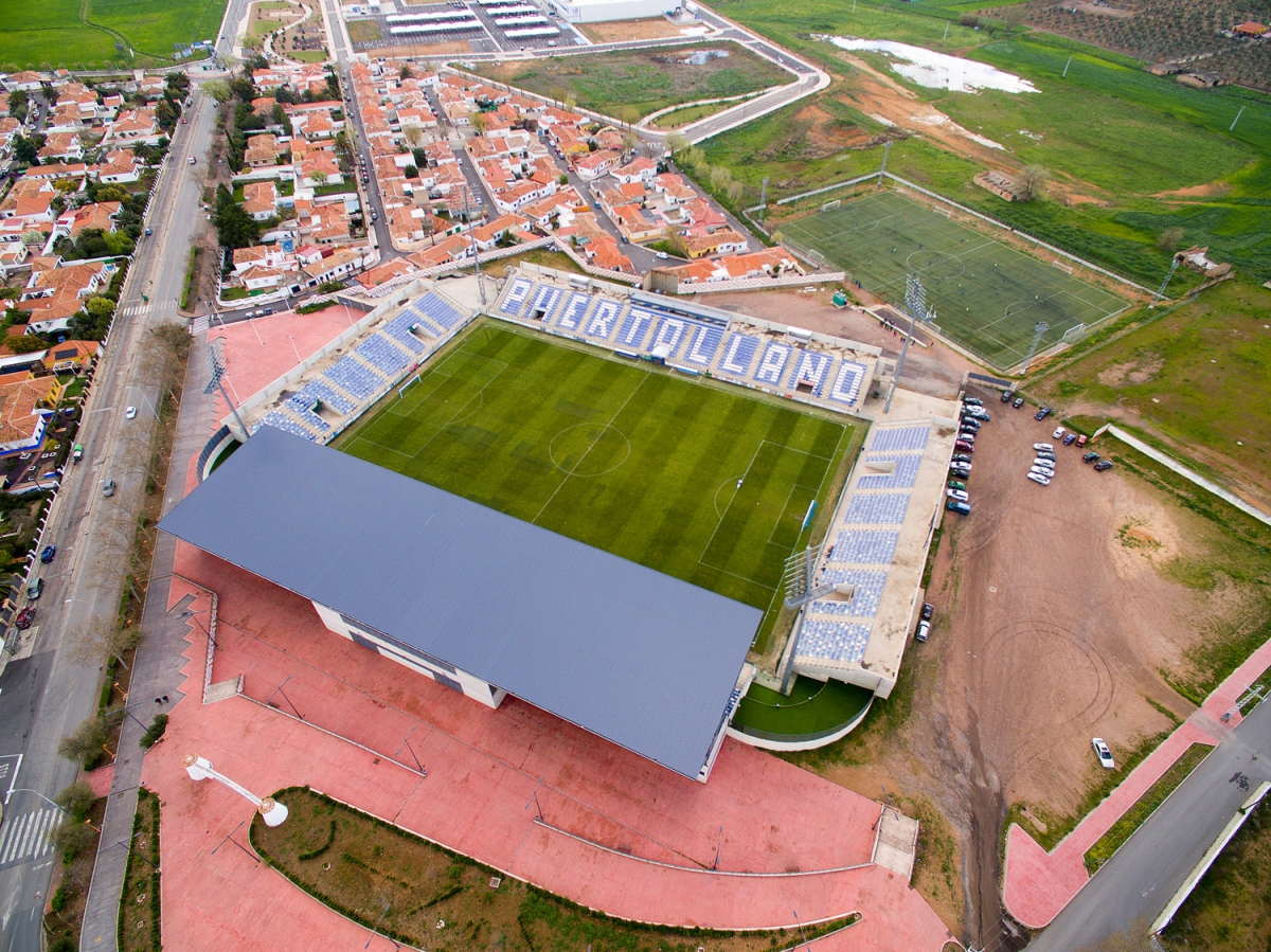 El Estadio del Cerrú se Renombrará en Honor a Manolo Serrano 1 El Estadio del Cerrú se Renombrará en Honor a Manolo Serrano 1