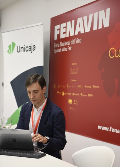 Airén Brilla en FENAVIN 2025 con Cata Destacando su Calidad y Potencia