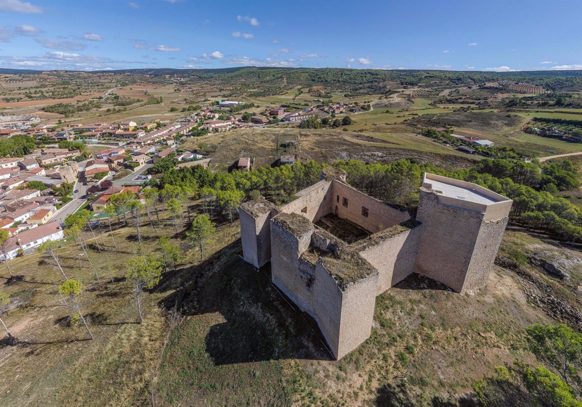 Aprobado el proyecto para hacer visitable el castillo de Cifuentes (Guadalajara)