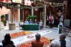Camuñas se prepara para el Corpus y presume de que sus 'Pecados y Danzantes' tiene el relevo generacional garantizado