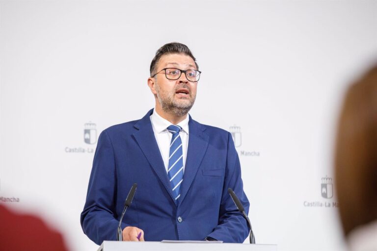 Castilla-La Mancha aprueba la implantación del Máster Universitario en Grabado, Diseño Gráfico y Documentos de Valor