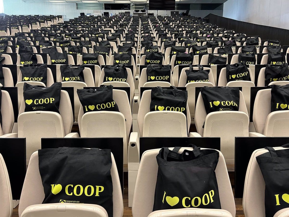 Cooperativas Agroalimentarias de Castilla-La Mancha celebra la cuarta edición de Premios Cooperativos en Albacete