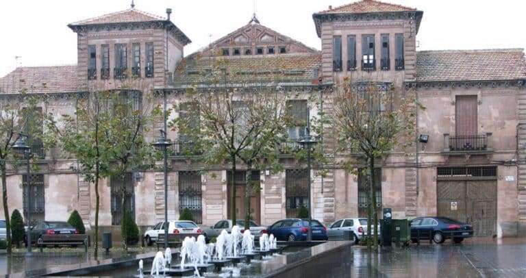 Detienen en Alcázar de San Juan a dos expertos en robos en tiendas con bolsa de Faraday para inhibir alarmas