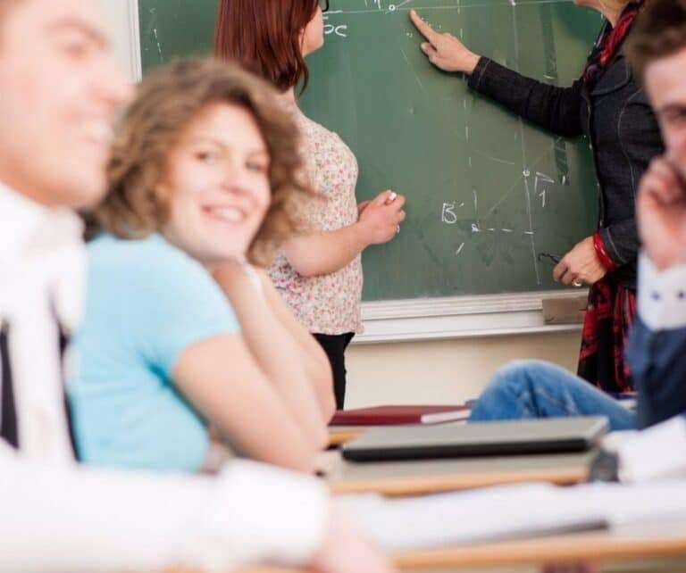 El 4 de junio se abre el plazo de solicitud de admisión en centros docentes para personas adultas