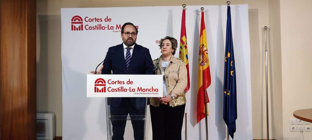 El PP acusa a Page de "buscar solo el titular" con sus buenas palabras hacia los alcaldes