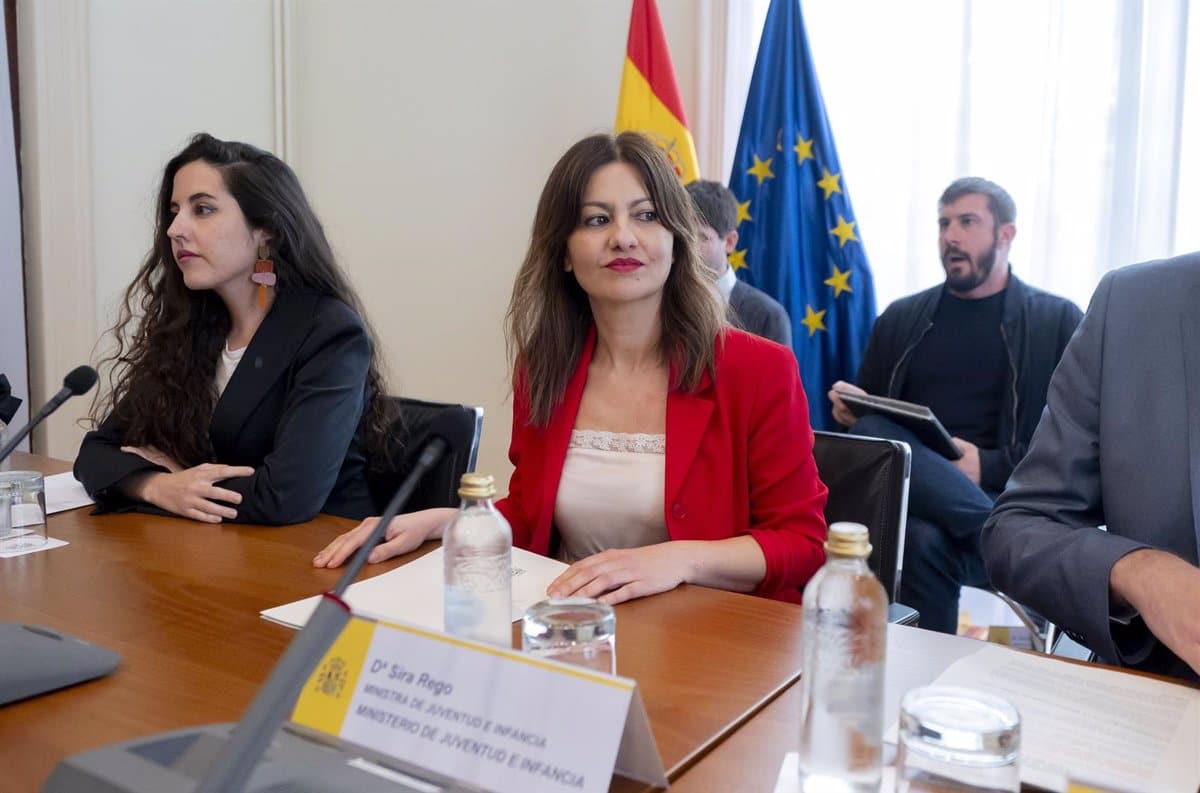 El reparto de migrantes no se modifica tras una reunión Gobierno-CCAA con críticas de Canarias por dar "un paso atrás"