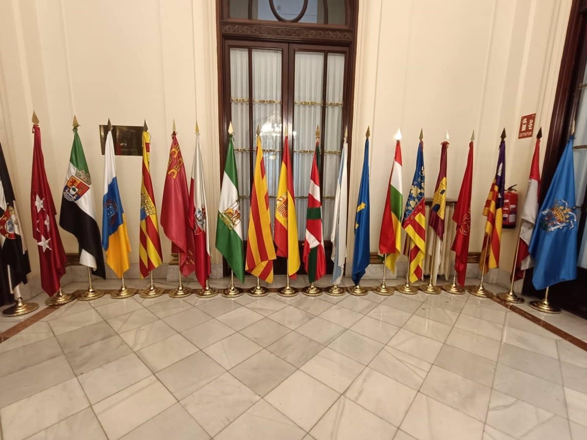 Fedea constata que las CCAA más endeudadas son C. Valenciana, Murcia, Cataluña y Castilla-La Mancha
