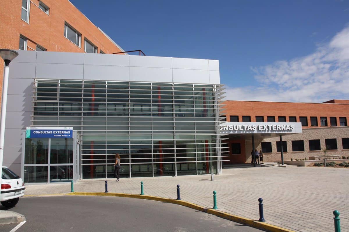 Herida una joven de 15 años que iba en patinete eléctrico tras chocar con un turismo en Alcázar (Ciudad Real)