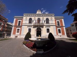 La Diputación de Guadalajara presentará alegaciones al anteproyecto del servicio de autobús Madrid-Valencia