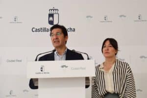 La Junta confía en que pueda aprobarse la reforma del Estatuto la próxima semana con el apoyo del PP