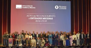 La UCLM reconoce a medio centenar de entidades mecenas de la institución académica