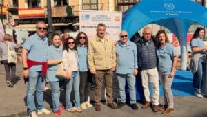 La enfermería toledana sale a la calle para difundir la ciencia del cuidado y para reivindicar a la profesión