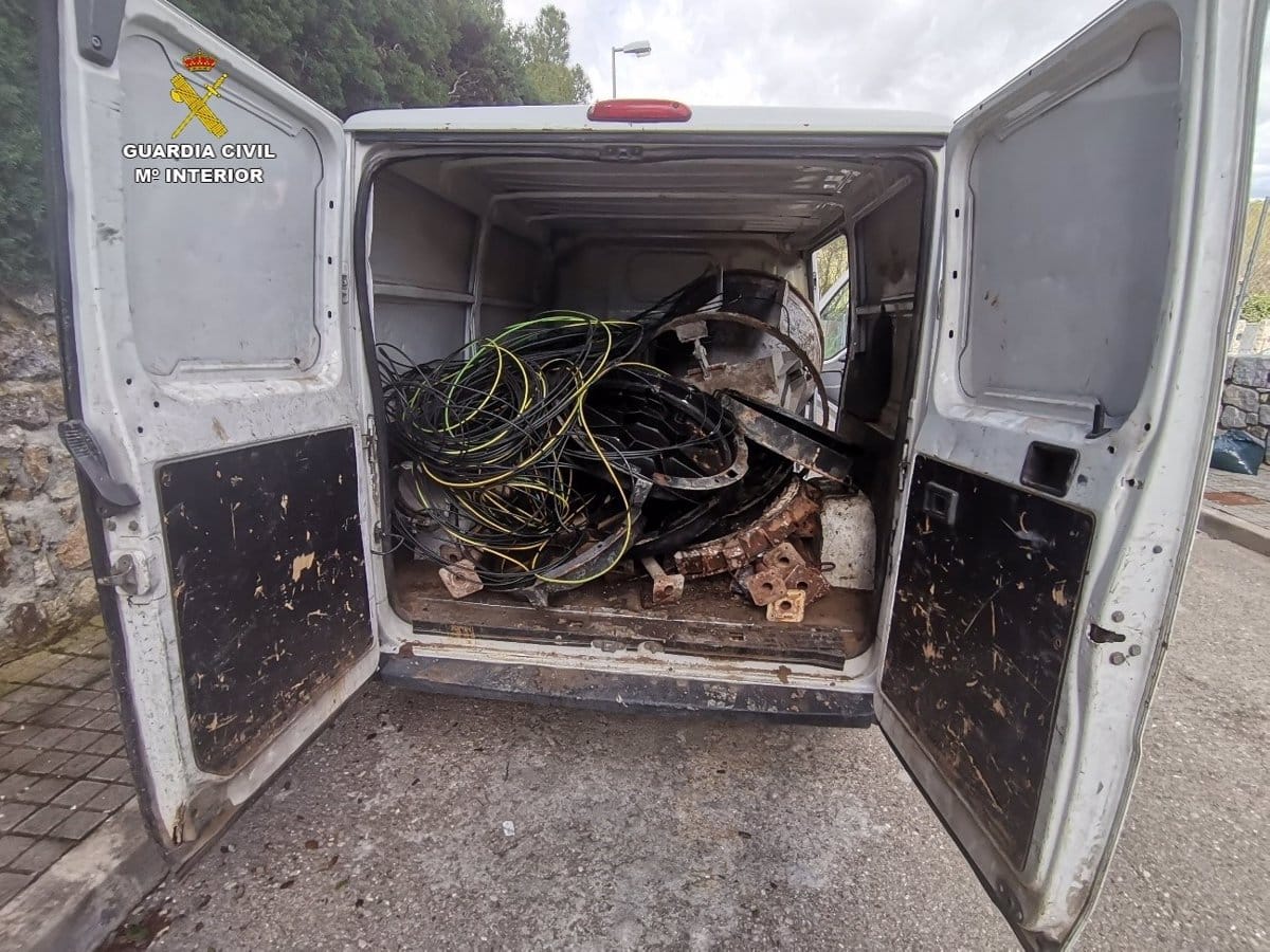 Las Fuerzas de Seguridad registraron 987 detenidos por 4.433 robos de cobre en 2024 y C-LM fue la región con más casos