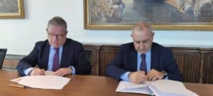 Mejorar fiscalización de contratos públicos, objetivo de Cámara de Cuentas C-LM tras sellar convenio con Registradores
