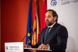 Núñez (PP) envía por carta a Sánchez el Pacto Regional del agua en el que se fijó una posición común con 40 entidades