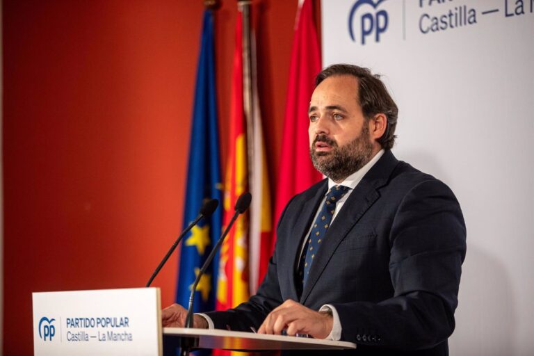 Núñez (PP) envía por carta a Sánchez el Pacto Regional del agua en el que se fijó una posición común con 40 entidades