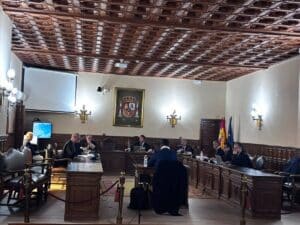 Profesor de religión acusado de agresión sexual a una menor en Cuenca niega los hechos: "Estaba enamorada de mí"