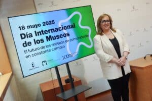 Recuperar rosas antiguas, videoteca, talleres de cerámica o de vestimenta romana, actividades en los museos de C-LM