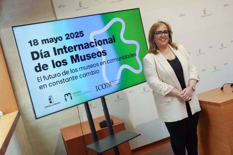 Recuperar rosas antiguas, videoteca, talleres de cerámica o de vestimenta romana, actividades en los museos de C-LM