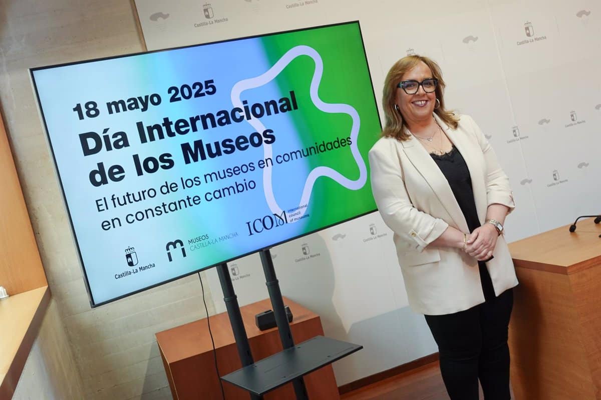Recuperar rosas antiguas, videoteca, talleres de cerámica o de vestimenta romana, actividades en los museos de C-LM