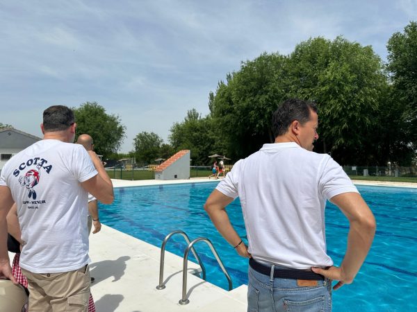 Visita Piscina Benquerencia inauguración 010625 (4)