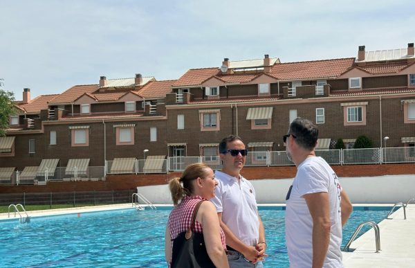 Visita Piscina Benquerencia inauguración 010625 (3)