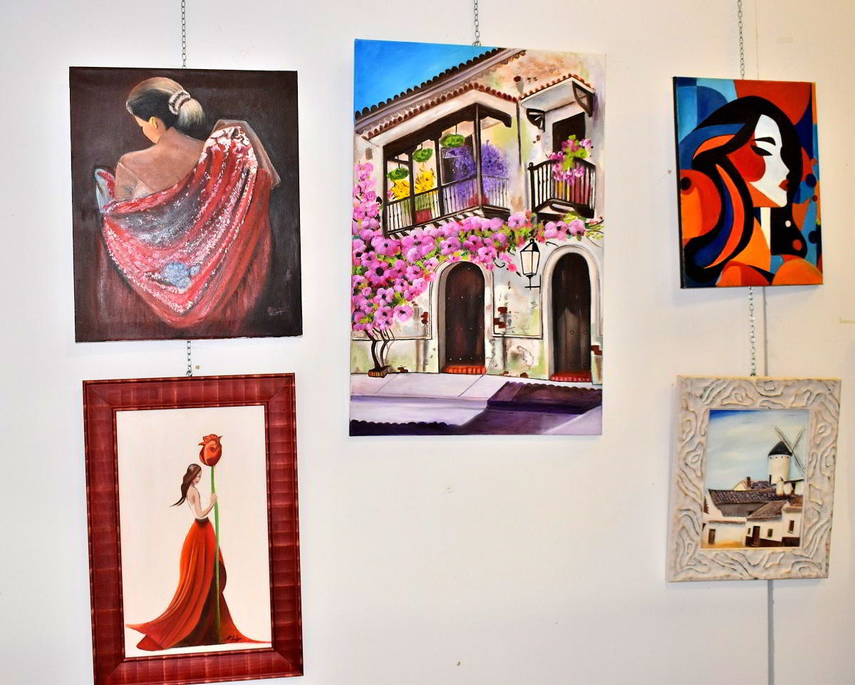 Exposición 'Pinceladas Compartidas' de las Amigas de la Pintura en la Casa de Baños 9 Exposición 'Pinceladas Compartidas' de las Amigas de la Pintura en la Casa de Baños 9