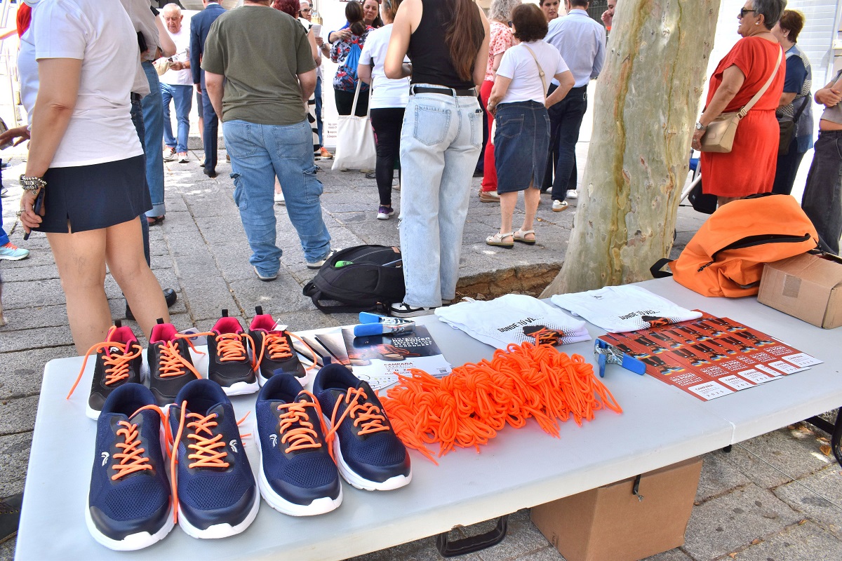 Puertollano se Une en Apoyo a Pacientes con Lazo Naranja por la Espondiloartritis Axial 3 Puertollano se Une en Apoyo a Pacientes con Lazo Naranja por la Espondiloartritis Axial 3