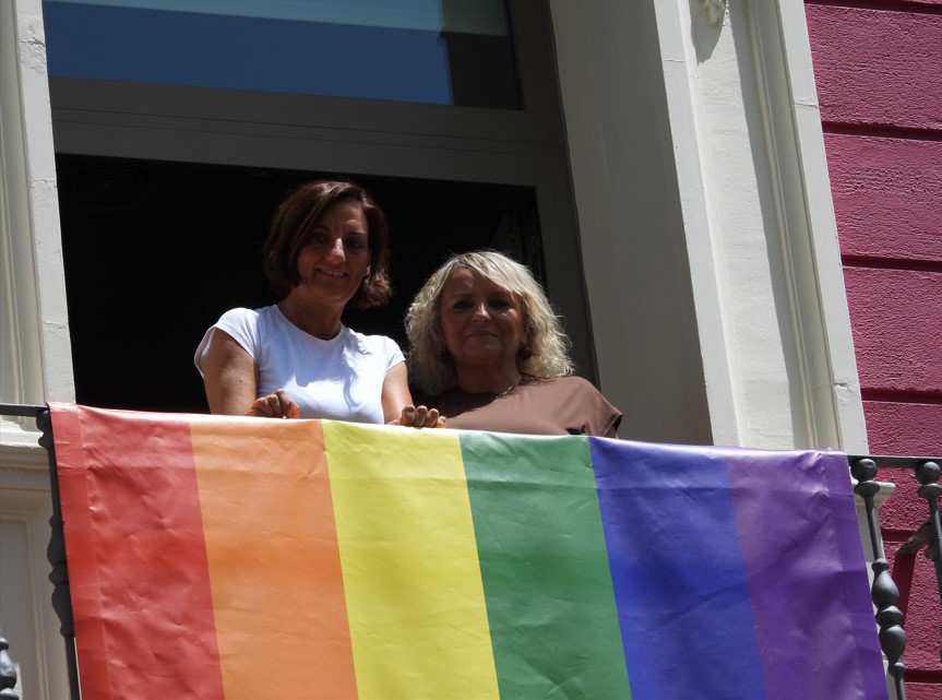 Puertollano ondea la bandera arcoíris en el Ayuntamiento en conmemoración del Día del Orgullo LGBTQ+ 1 Puertollano ondea la bandera arcoíris en el Ayuntamiento en conmemoración del Día del Orgullo LGBTQ+ 1