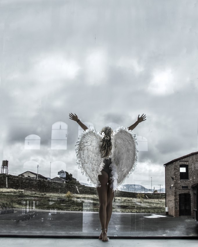 El Museo Cristina García Rodero Presenta la Emotiva Exposición 'El duelo del alma' de Marichén Ruiz de Castañeda 5 El Museo Cristina García Rodero Presenta la Emotiva Exposición 'El duelo del alma' de Marichén Ruiz de Castañeda 5