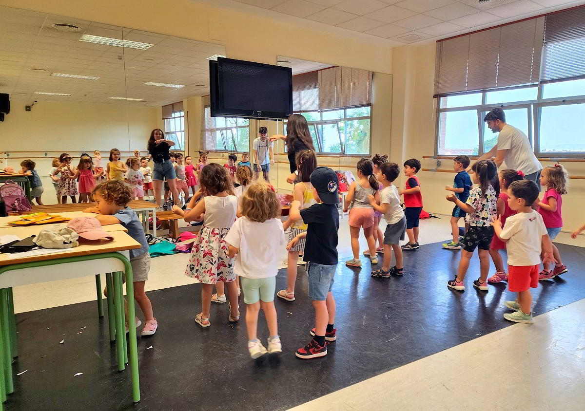 La Escuela Inclusiva de Verano: Un Paraíso de Diversión y Conciliación Familiar 4