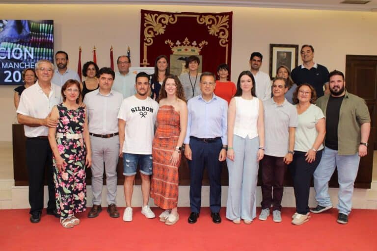 Albacete elige las tres nuevas parejas de Manchegos de la Feria para 2025
