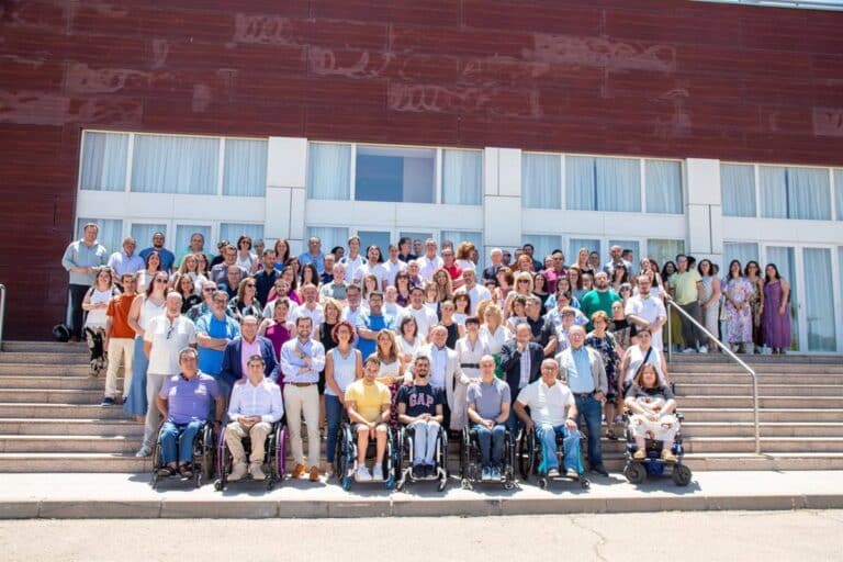 Amiab alcanza los 1.800 empleados fijos y factura 47 millones de euros en 2024