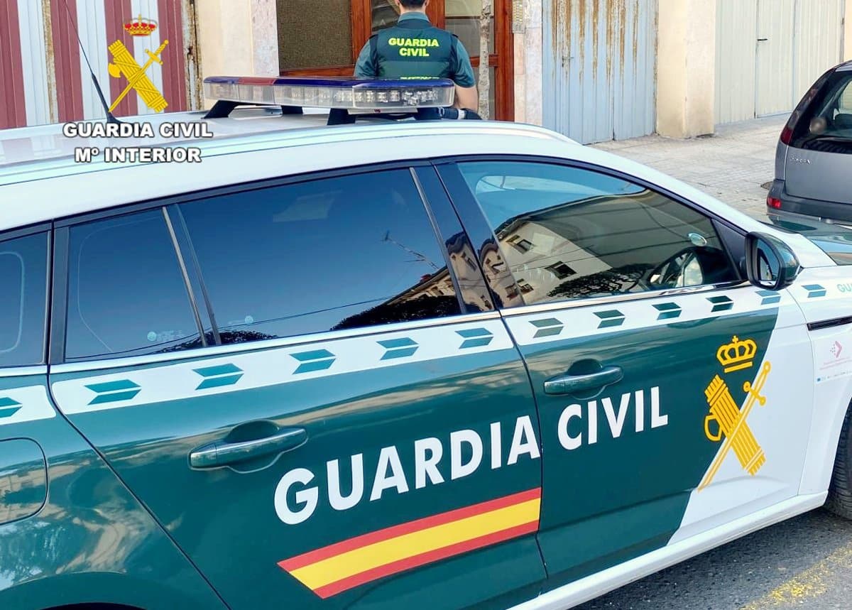 Auxilian a una mujer septuagenaria que se había caído en el interior de su domicilio en Poblete