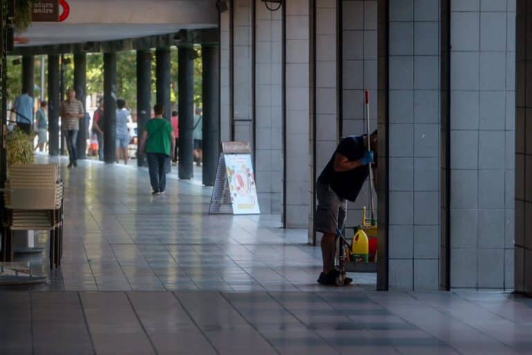Castilla-La Mancha registró 93.333 afiliados extranjeros en mayo, un 5,13 por ciento más