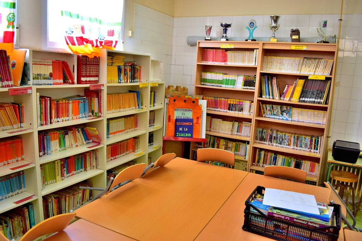 El Colegio Juan Ramón Jiménez brilla entre los finalistas de los Premios Zinkers con su Innovador Proyecto Educativo 1
