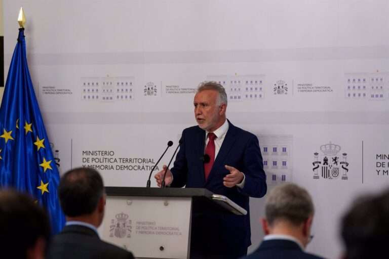 El Gobierno permitirá las lenguas cooficiales en la Conferencia de Presidentes de Barcelona, con traducción simultánea