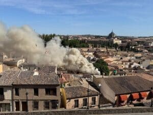 El incendio en la calle Zarzuela de Toledo se ha producido en una vivienda okupada en la que hubo una pelea