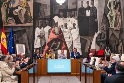 González Resalta el Compromiso Inquebrantable de Rafael Torres con La Mancha en su Ingreso como Consejero de Honor del Instituto de Estudios Manchegos