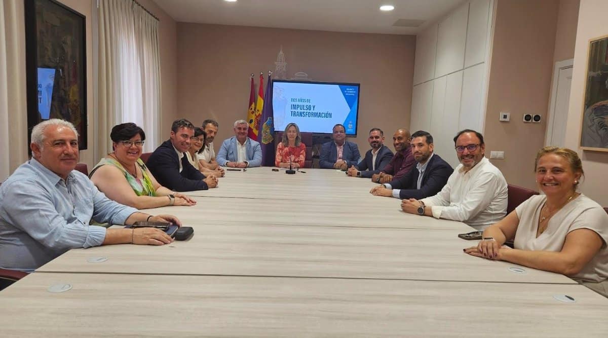 Guarinos destaca haber llegado al 89% de grado de cumplimiento de sus compromisos y estudian bajar los impuestos en 2026