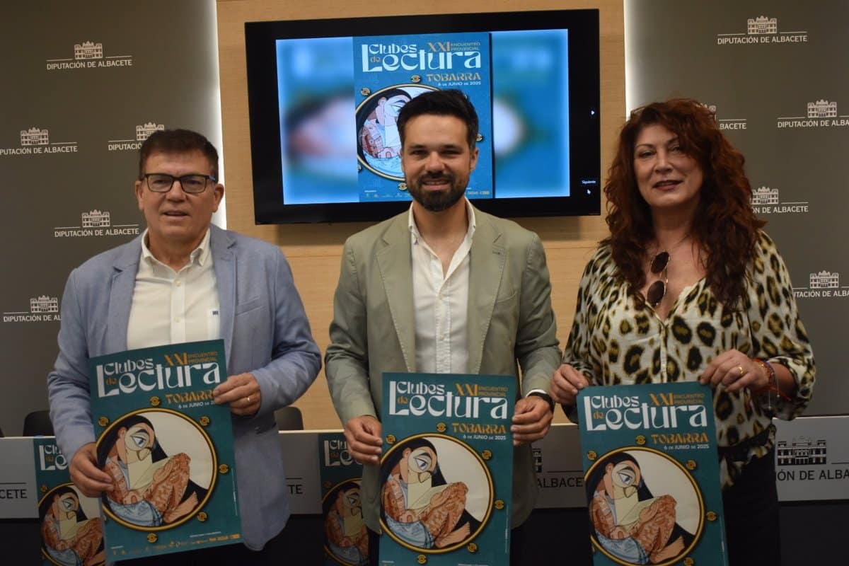 Maxim Huerta y 30 clubes de lectura en el XXI Encuentro Provincial de Clubes de Lectura en Tobarra el 6 de junio