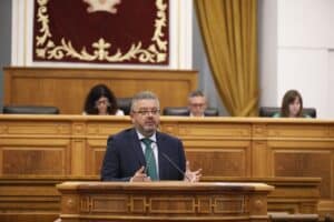 PP y Vox exigen implantar hemodiálisis en el hospital Tomelloso y PSOE defiende las inversiones ya realizadas
