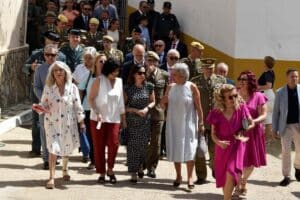 Robles comparte con Mira (Cuenca) la celebración de su Corpus dedicado a los militares que intervinieron en la dana
