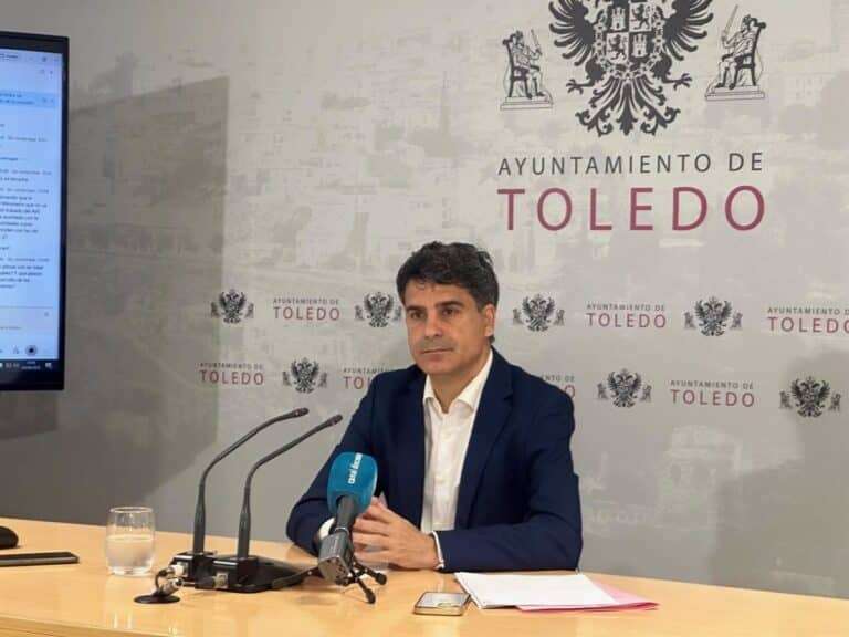 Toledo aprueba su Oferta Pública de Empleo 2025 y un convenio de 60.500 euros para la ornamentación floral del Corpus