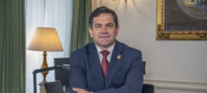 Valverde Exige Liberación Inmediata de Fondos para Fortalecer Inversiones Municipales en Ciudad Real
