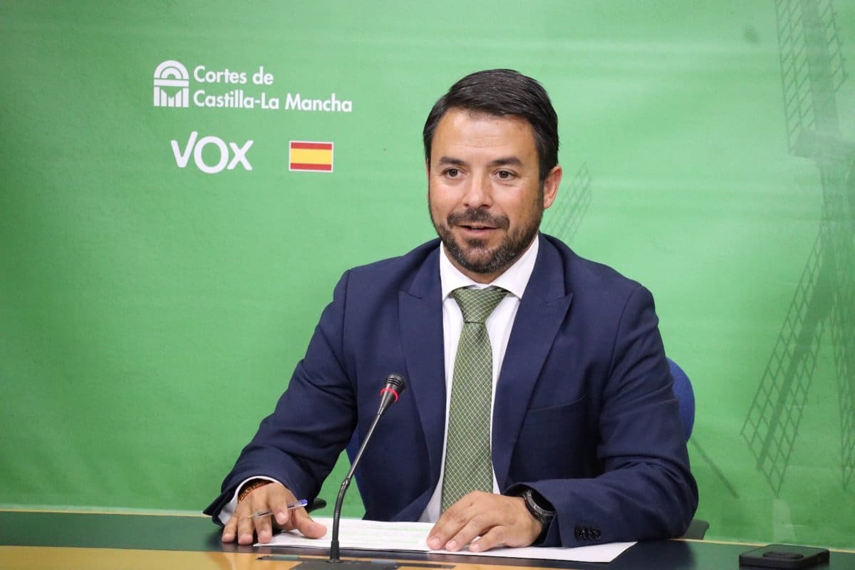 Vox C-LM exige al Gobierno frenar el recorte de paradas de autobús en más de 70 municipios de Cuenca y Guadalajara
