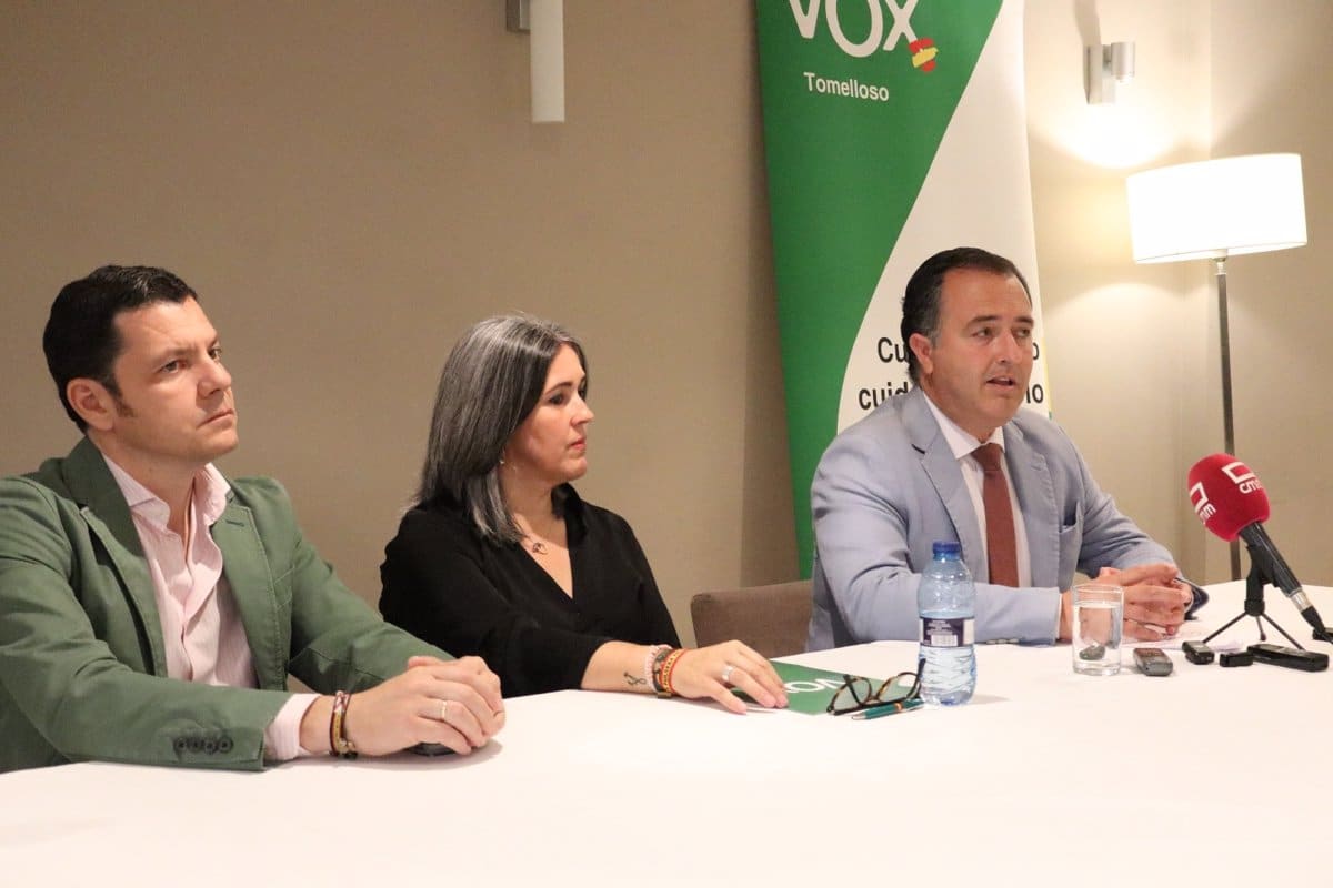 Vox pedirá en Cortes un estudio de viabilidad que integre a Tomelloso y Argamasilla de Alba en la línea del tren