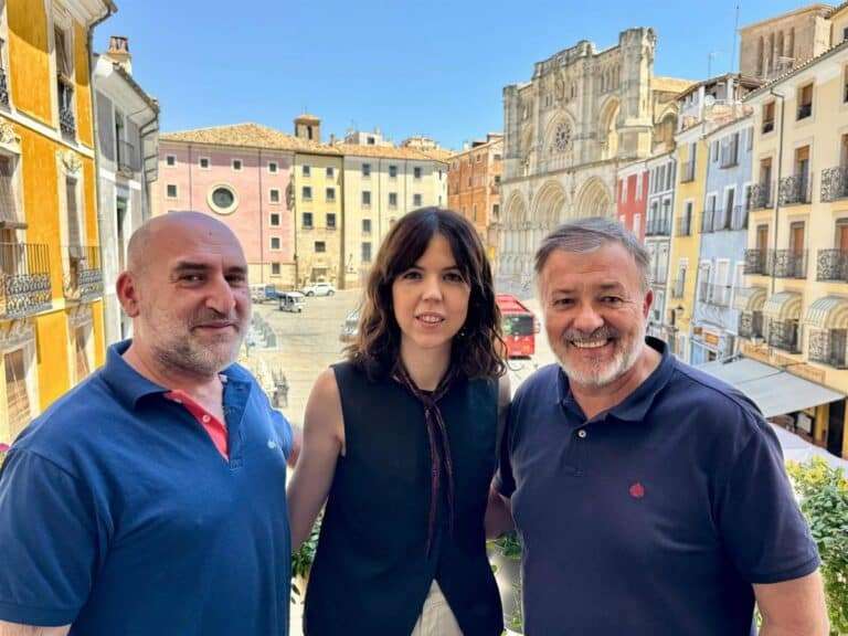 La ilustradora conquense Cristina Martínez Benita será la cartelista de la Feria y Fiestas de San Julián 2025