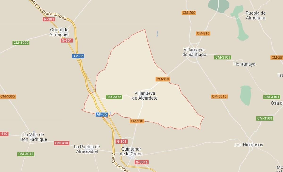 Cuatro personas heridas tras la colisión de dos turismos en Villanueva de Alcardete (Toledo)