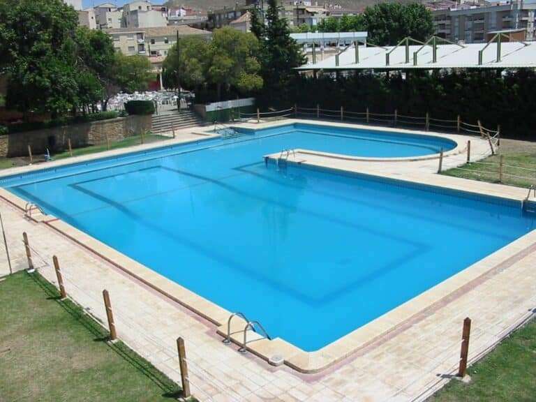 PP propondrá en el pleno de la Diputación de Albacete la instalación de desfibriladores en las piscinas municipales
